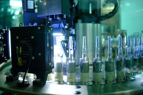 中国新冠疫苗 权威专家回应安全、有效与产能关切