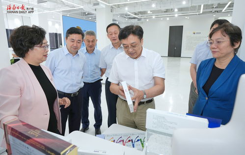 以科技创新引领生物医药产业高质量发展——省委书记冯飞在海口调研生物制药研发与生产纪实